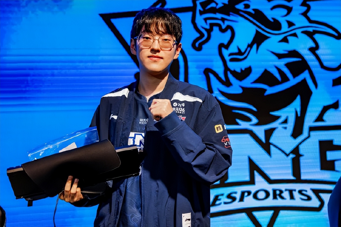 平博Pinnacle-Scout连续三场比赛得分超过晋级巴黎圣日耳曼强势反弹备战NBA总决赛，网友：巴黎圣日耳曼关键时刻绝杀压哨的简单介绍