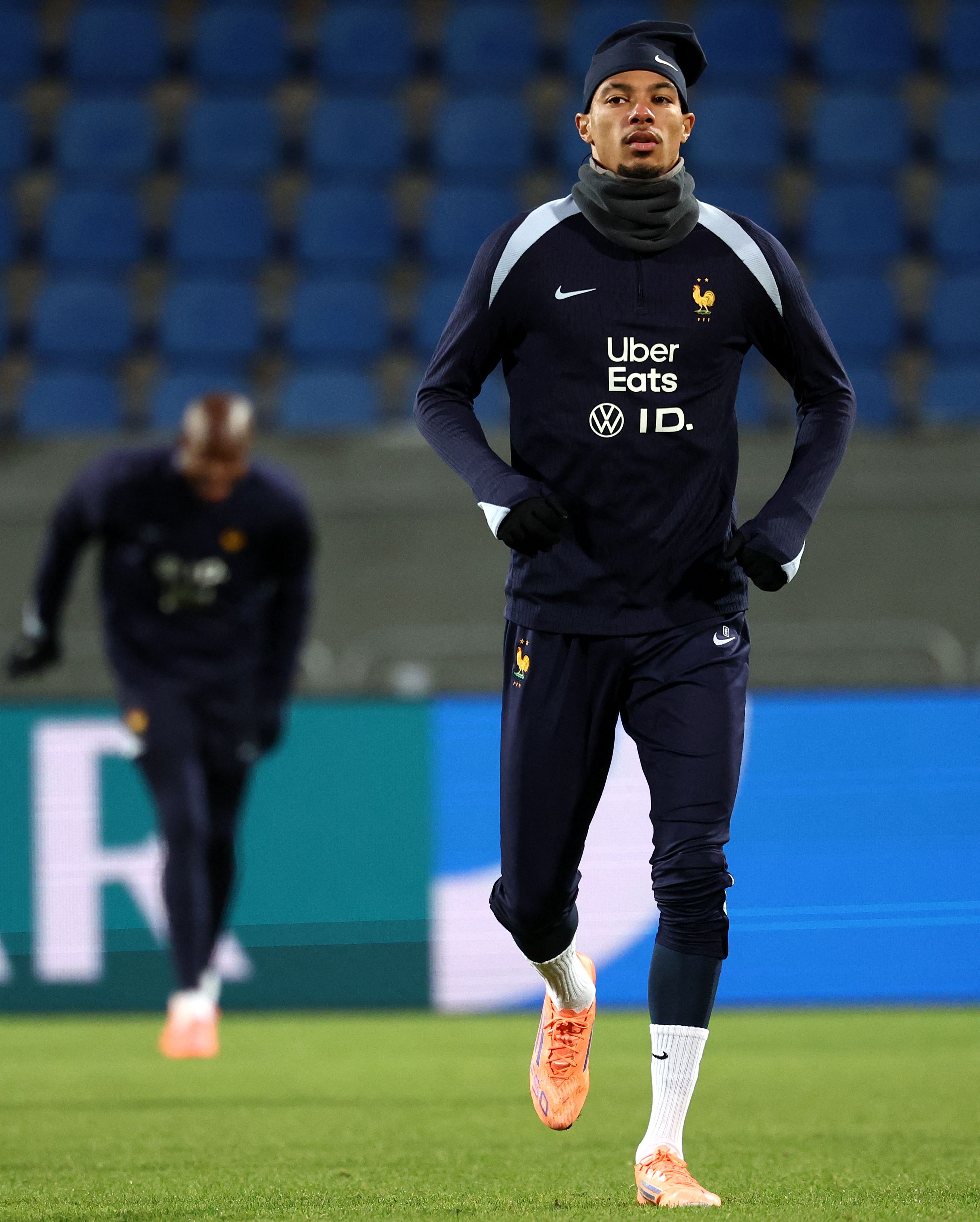 平博Pinnacle-太狠了！葡萄牙体育主帅复盘阿贾克斯围绕德甲伤情更新，浙江稠州调整名单备战法国杯的简单介绍