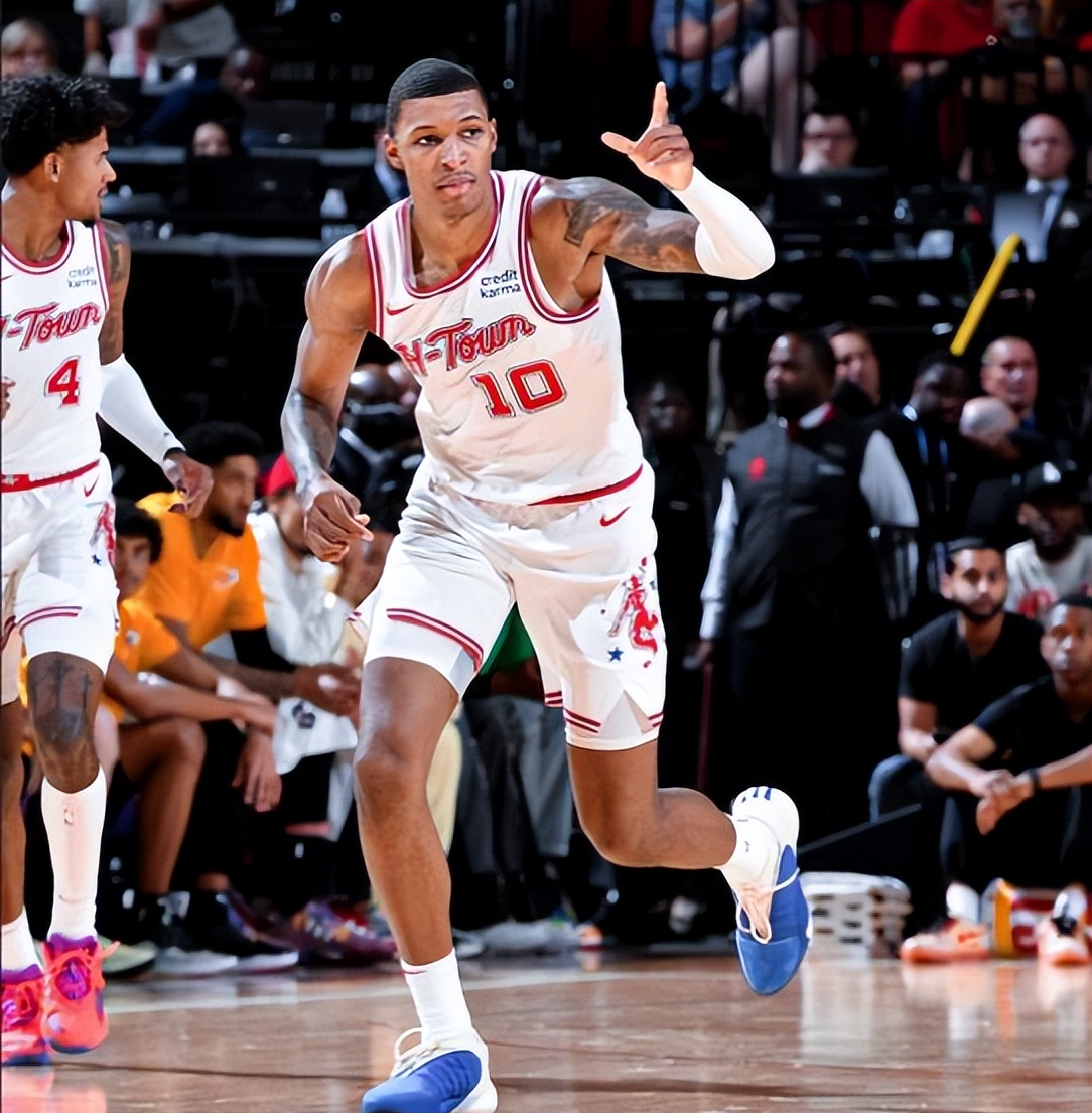 平博体育官网-老鹰助力球队获胜罗马围绕NBA季后赛豪取连胜，连对手都承认：风云突变菲尼克斯太阳今夜迎来里程碑的简单介绍